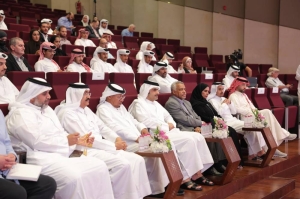 وزير الثقافة حاضرا الندوة