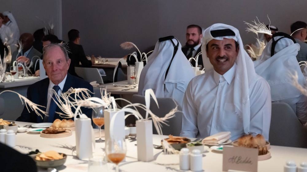 صاحب السمو يحضر حفل استقبال منتدى قطر الاقتصادي